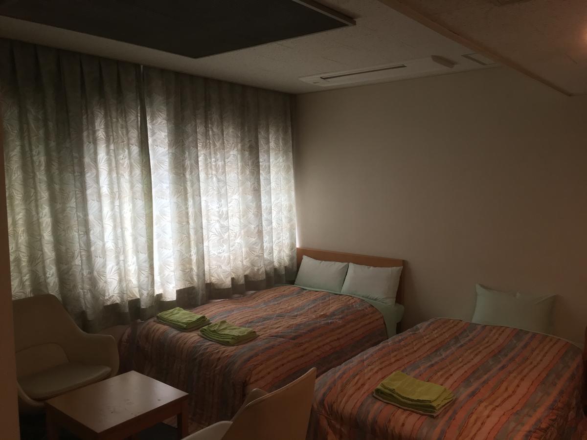 Hotel Mitsufu Осака Екстер'єр фото